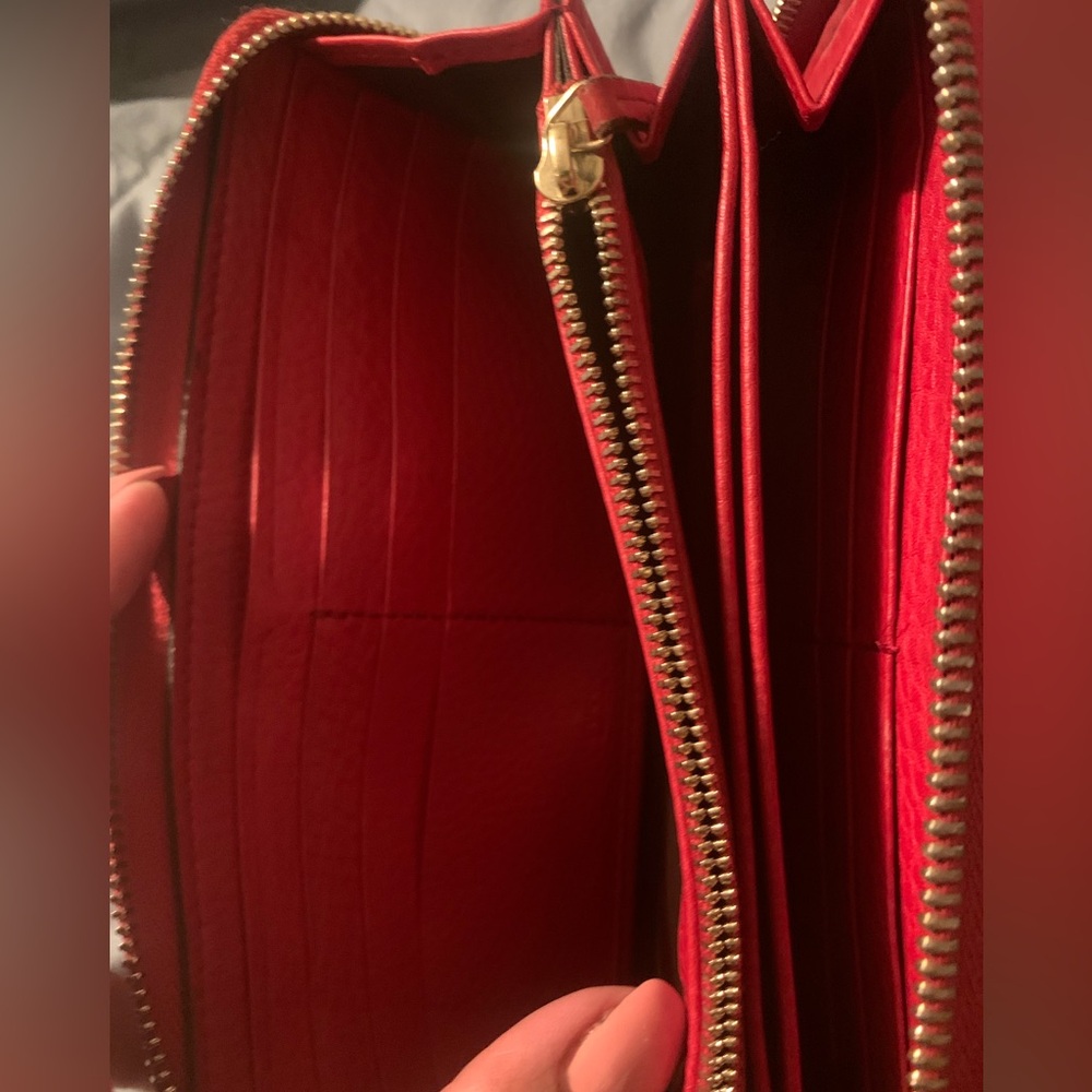 EUC Authentic Gucci Soho Zip Around 75 - Red - Picture 10 of 14
